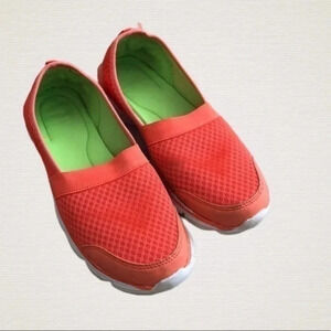 Champion women athletic shoe orange  size …